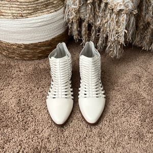 Treasure & Bond ankle boots